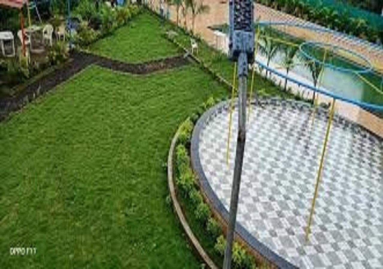 Hotel Metro Palace Resort Карджат Екстер'єр фото